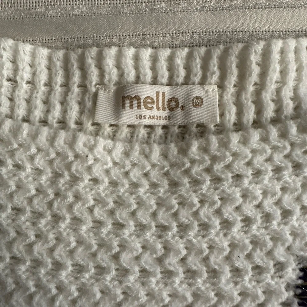 Mello Floral Knit Women's Sweater - White - Picture 13 of 15